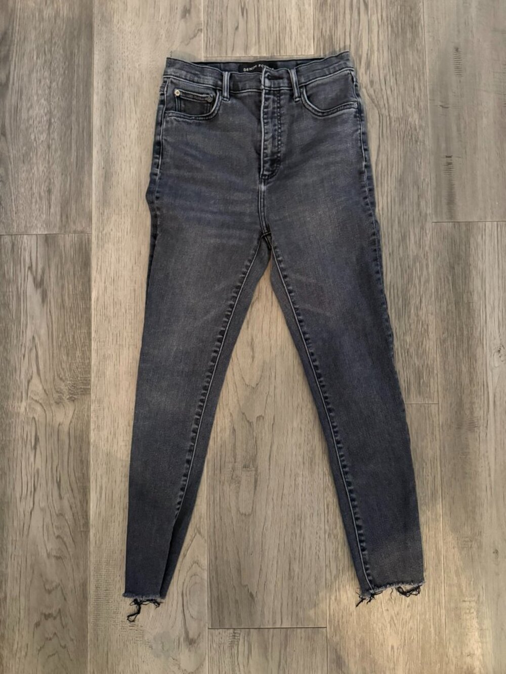 Denim Forum Black Skinny Jean Size 26 (59)